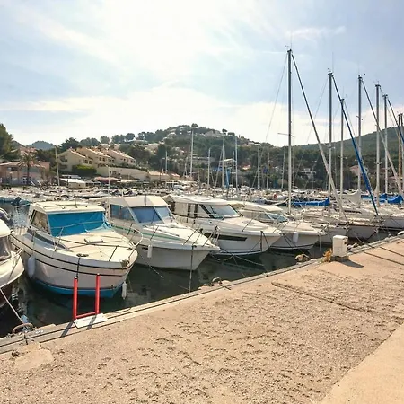 Apartamento Nice Apartment In Saint-Cyr-Sur-Mer Saint-Cyr-sur-Mer