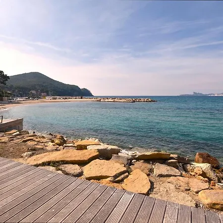 Nice Apartment In Saint-Cyr-Sur-Mer Apartamento