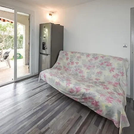 Appartement Nice Apartment In Saint-Cyr-Sur-Mer